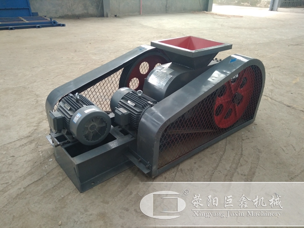小型 對(duì)輥制沙機(jī)
